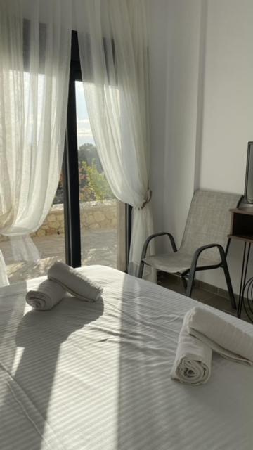 Afytos Sea View Apartment Ngoại thất bức ảnh
